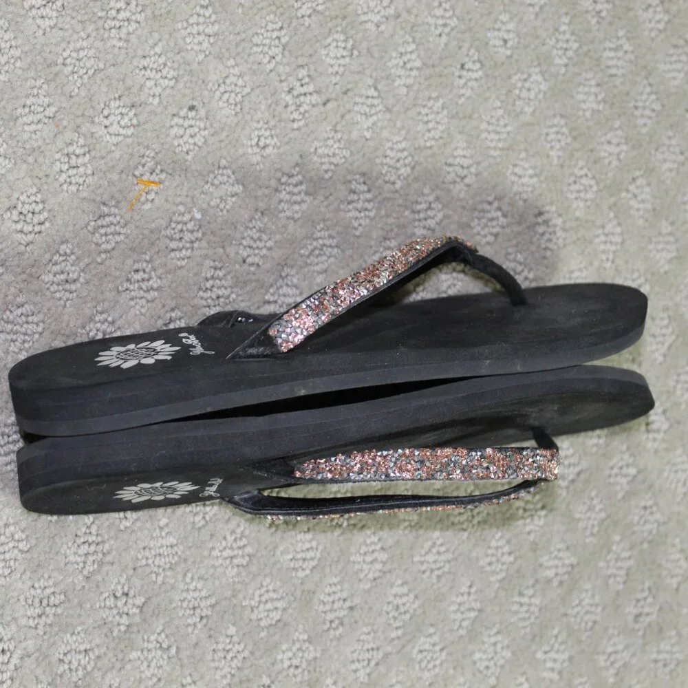 Yellow Box Women's Sz 6 Silver and Peach Bling Foam Sandals - Picture 4 of 6